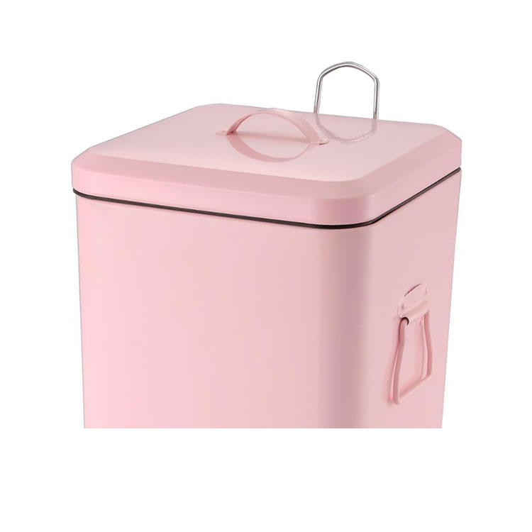 Square step waste bin