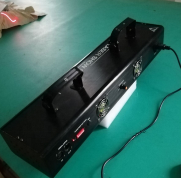 4 Augen 4head RGBW 4-in-1-Laserlicht für Disco KTV