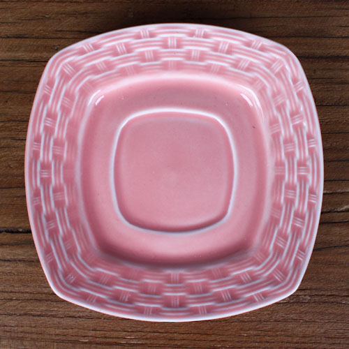 pink woven pattern saucer