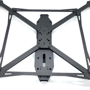 UAV FUSELELAG CARRUURTA CARNONG