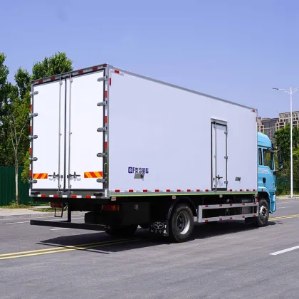 Shaanxi Automobile Delong L5000 Refrigerated Truck
