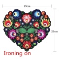 แพทช์เย็บปักถักร้อยดอกไม้รูปหัวใจผีเสื้อ 3 มิติ