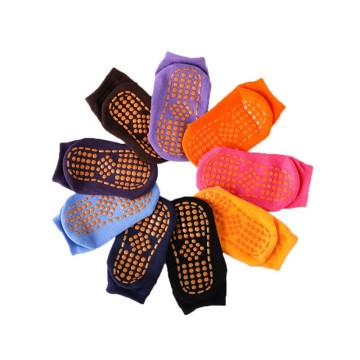 Customized Trampoline Park Grip Socks: Anti-Slip Bounce Socks for Adults and Children