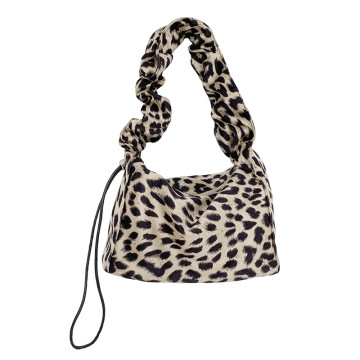 Bolsa de senhora com estampa de leopardo 2021 com alça nas axilas