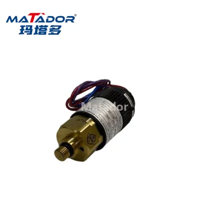Barksdale T96201-BB2-P1 Compact Pressure Switch