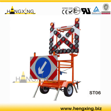 St06 Traffic Sign Trailer Solar Power Trailer LED Sign Trailer