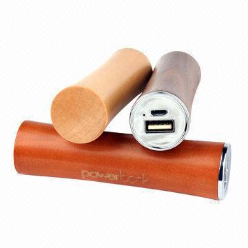 Wood power bank with Samsung cell