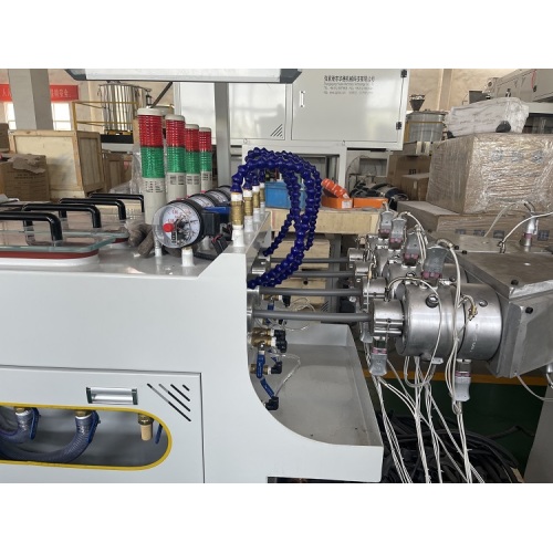 16-32mm PVC Conduit Pipe Four Cavity Production Line