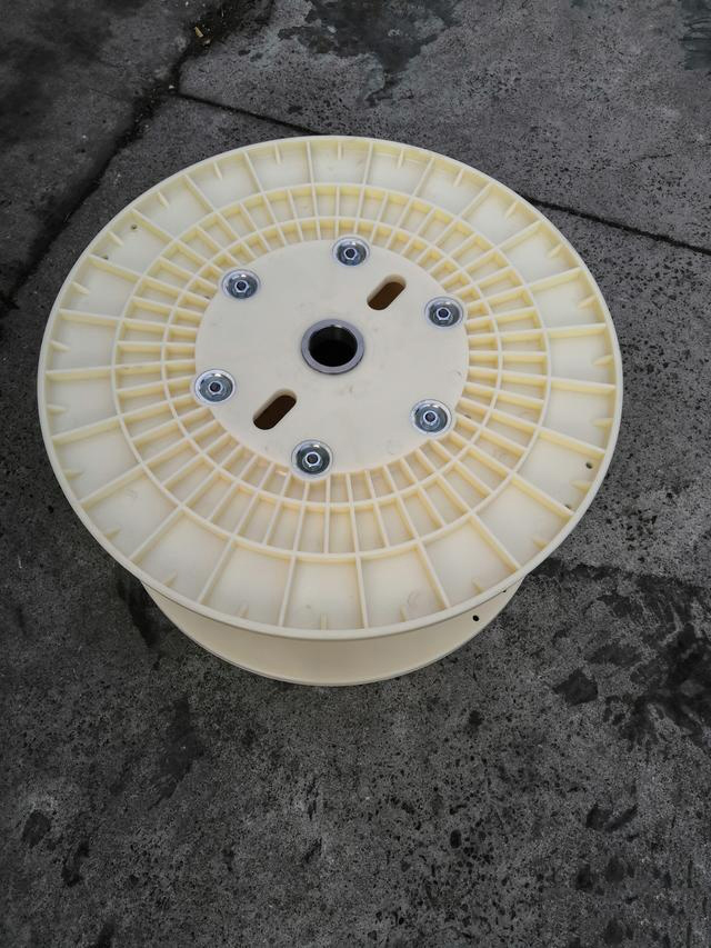 plastic cable spool