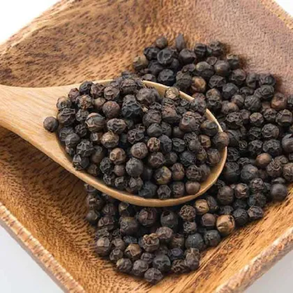 High-Quality Dried Black Pepper: The Ultimate Spicy Addition