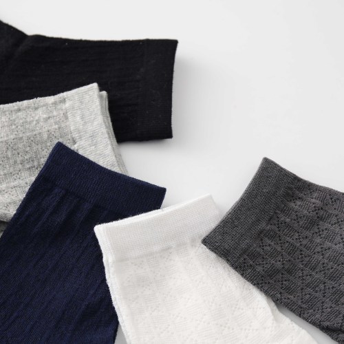 Модныя мужчынскія шкарпэткі з крышталічным шаўковым шкарпэткам