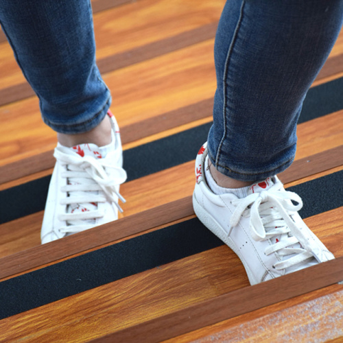 Waterdichte zelfklevende antislipstrip voor trappen