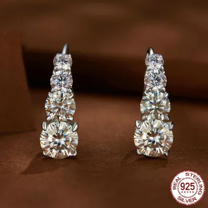 Fashion Sterling Silver Moissanite Earrings S925 Silver Plated Platinum Jewelry for Women