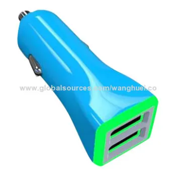 iPad and iPhone Car Charger with 2 USB Port and Light, 24*24*67mm Dimension
