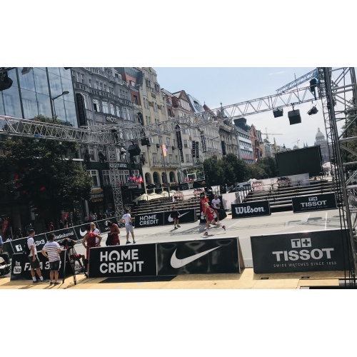 Corte de baloncesto de baldosas deportivas al aire libre profesionales