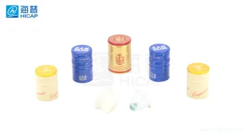 Aluminum cap with plastic pourer