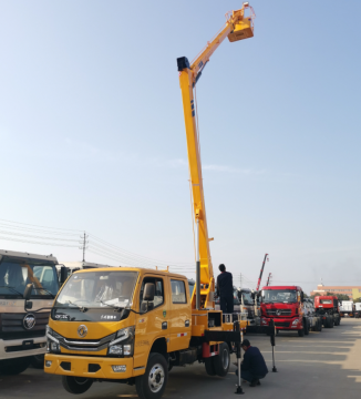 Folding arm 16 meter high altitude work truck