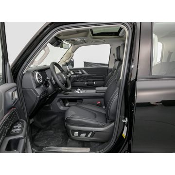 Tank300 Hi4-T Plug-in hybrid offroad SUV