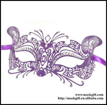 ME002-PL Excellent!!! Wholesale Luxury Venetian Shiny Purple Cat Metal Laser Cut Mask With Crystals