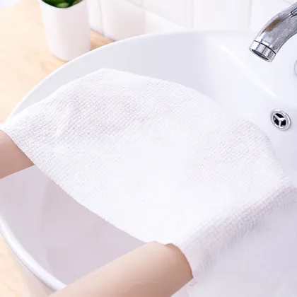 Disposable Mini Coin Compressed Face Towels for Aircraft Travel - Bulk Custom Compressed Cotton Towels