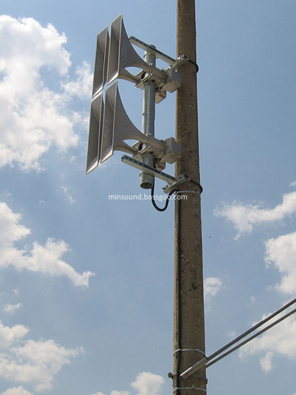 Powerful Aluminum Thin Loudspeakers