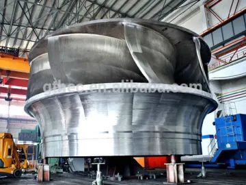 Hydropower turbine runner for pumped storage power plant
