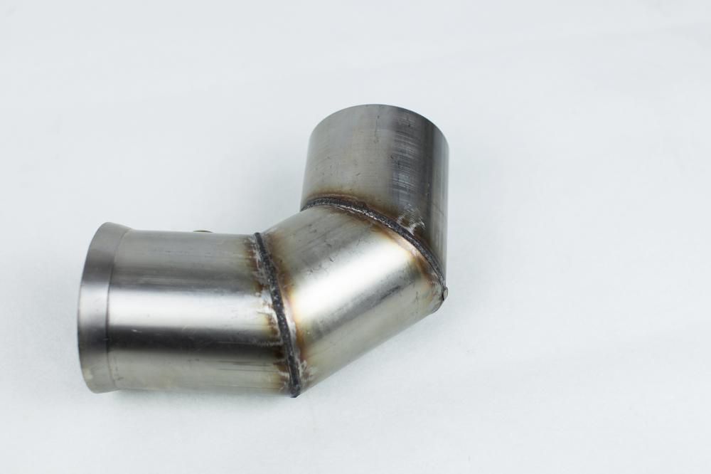 Exhaust pipe for diesel engine