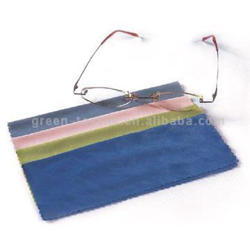 Optical cleaning cloth