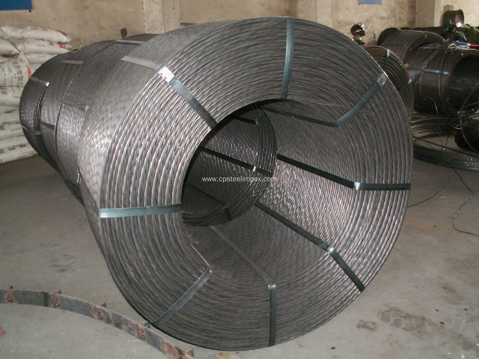 Bonded PC strand with HDPE coating