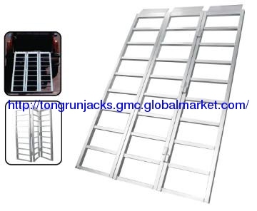 Torin BigRed Aluminum Tri-Loading Ramp