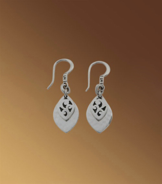 Mały srebrny wykwintne spadek srebrne 925 sterling silver kolczyk
