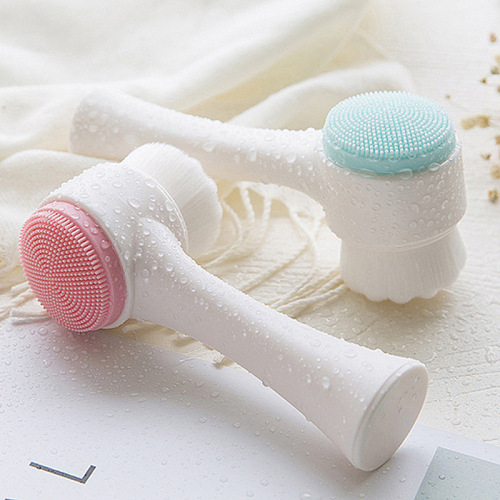 Benefits Face Cleansing Brush