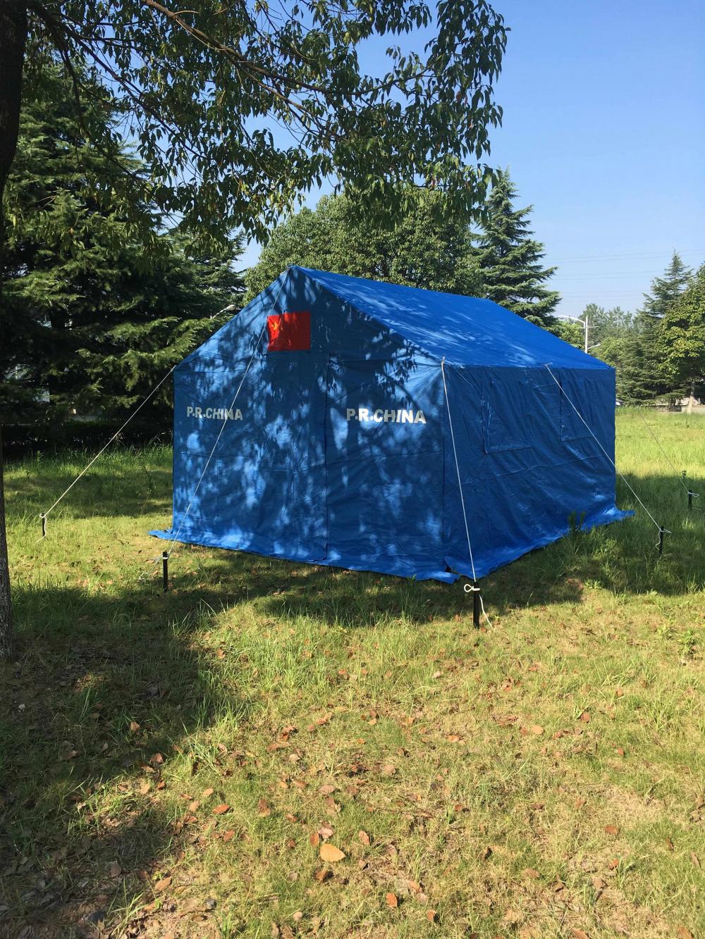 Tenda de moldura metálica azul