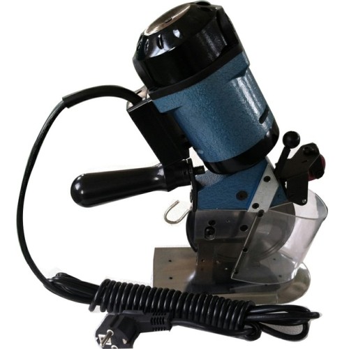 Machine de découpe de tapis rond