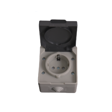 IP54 Presa Schuko 16A classificata con copertura e base di plastica per uso esterno