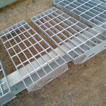 China Wholesaler of Steel Serrated Bar Gratings, Stair Treads, Hot Dipped Galvanized Metal Grid Plates, and Steel Structures