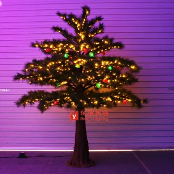 LED Illuminating Artificial Christmas Tree with Green Leaves