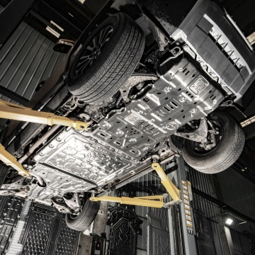 2023 BYD Leopard 5 Accessories: Junxi 3D Aluminum 5.0mm Underbody Protection Skid Plates