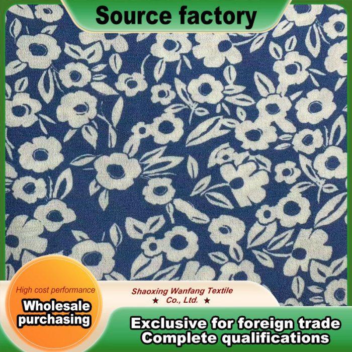 Küçük çiçek desenli göl mavisi taban