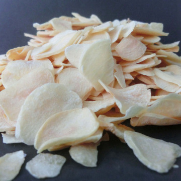 Natural White AD dehydrated Garlic Slice