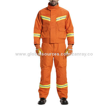 Emergency Rescue Firefighter Clothing, Made of Flame-resistant Fabric