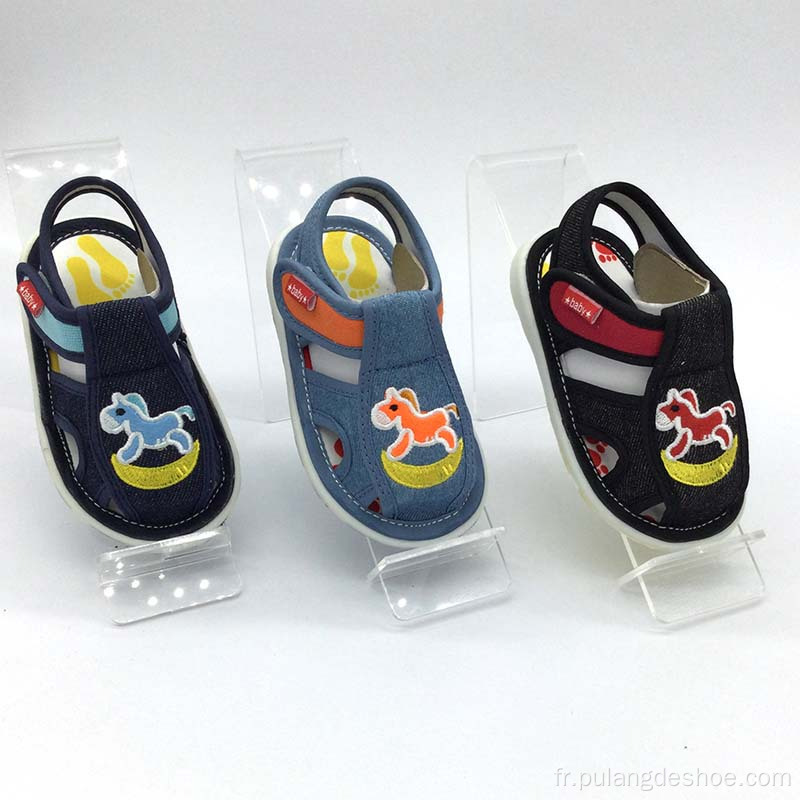 Nouvelles chaussures de bébé sandales pour garçons avec son