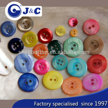 1, 2 ,3,3.5mm thickness bespoke shape of river shell buttons