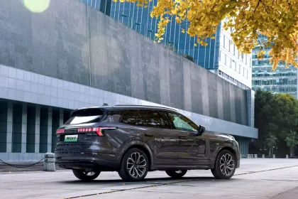 Best Discount Lynk&co 09 Hybrid Cars with Long Range for New Energy Vehicles