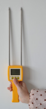 Tk100s Digital Grain Moisture Meter