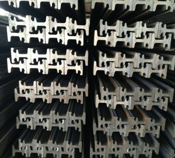 Center Beam for Expansion Joint