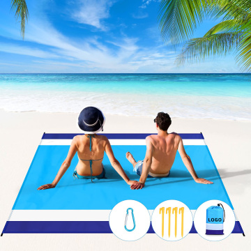 Durable Foldable Waterproof Nylon Beach Mat for Camping and Travel