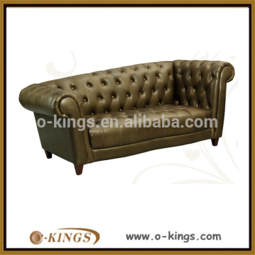 Club chesterfield italian leather sofa