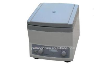 Medical High Quality Equipment Centrifuge with 12 Tubes