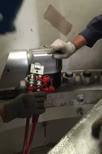 Mxtd Series Square Drive Hydraulic Torque Wrench Application 4 Jpg